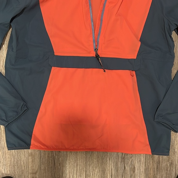 L.L. Bean Quarter Zip Wind Breaker - Picture 5 of 11